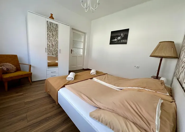 Aranylak Vendeghaz *